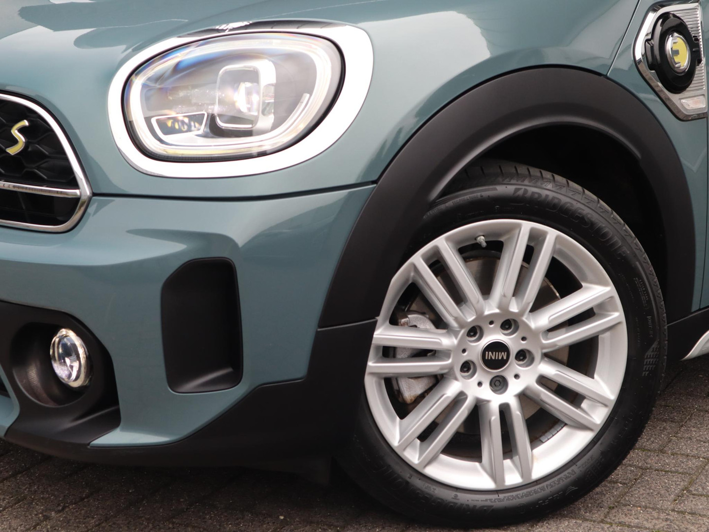 MINI