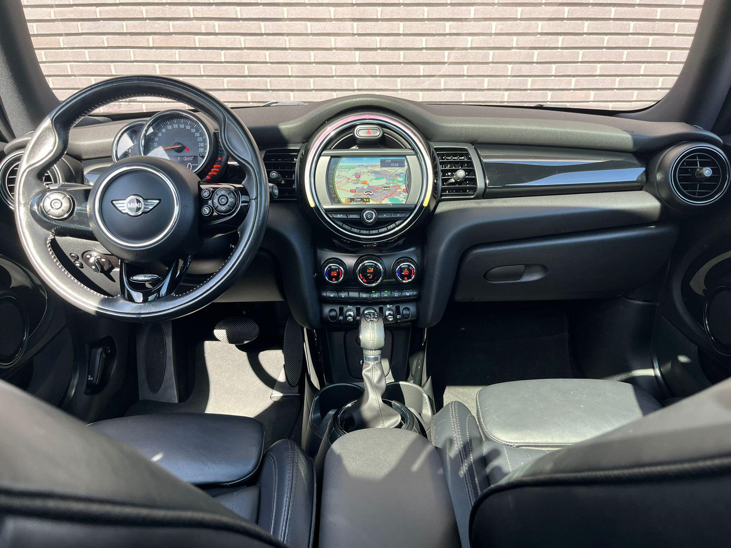 MINI MINI