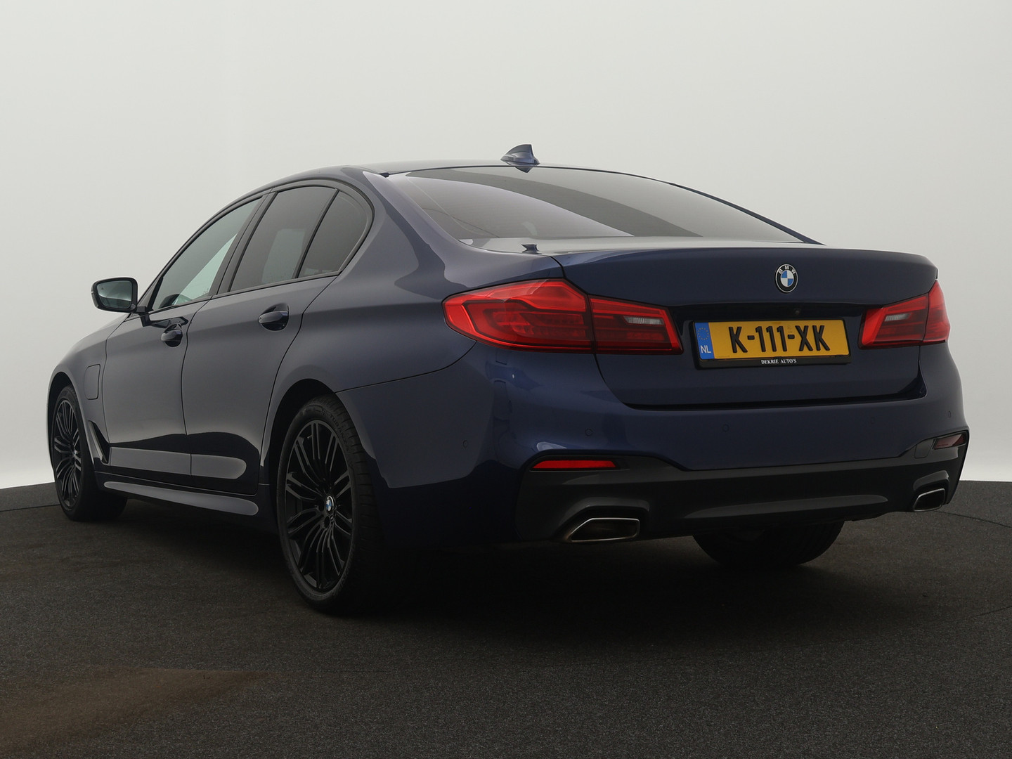 BMW BMW
