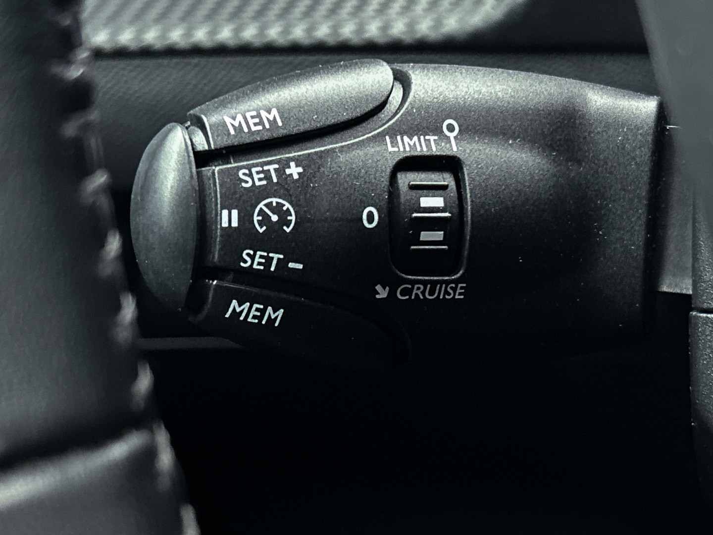 Peugeot Peugeot