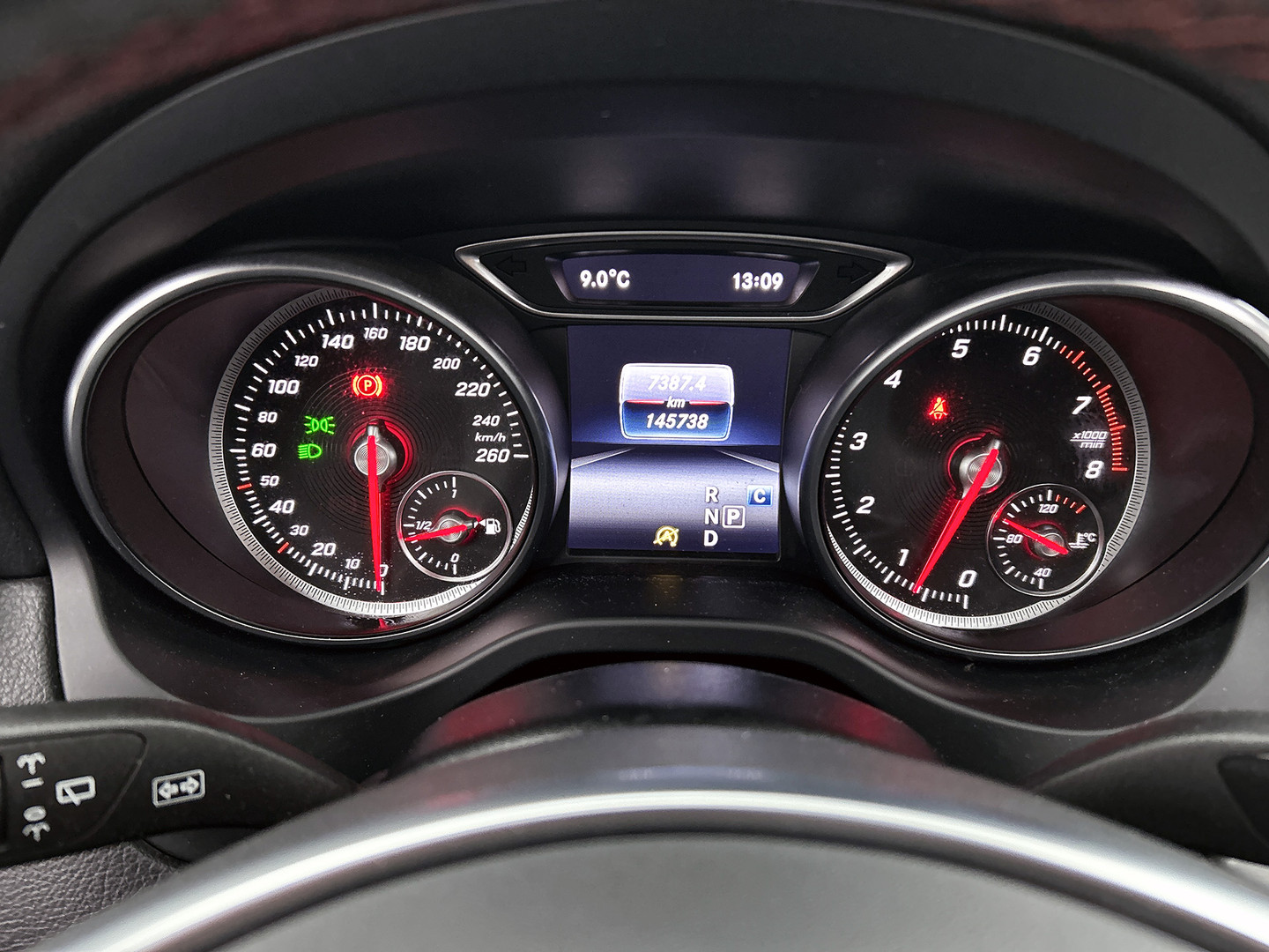 Mercedes-Benz Mercedes-Benz