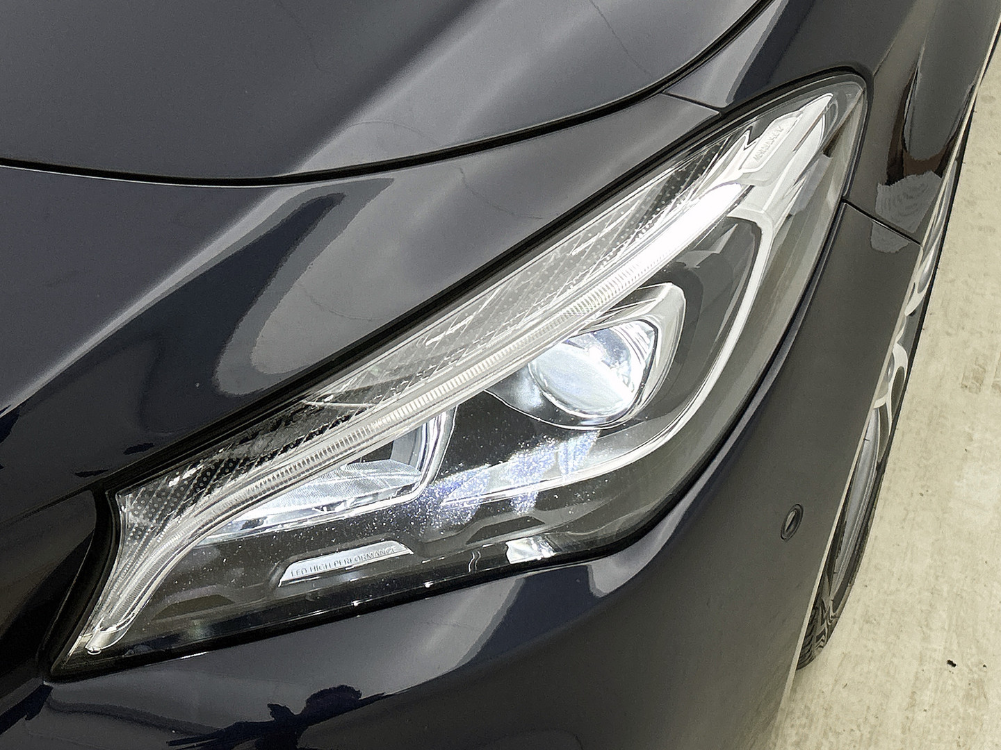 Mercedes-Benz Mercedes-Benz