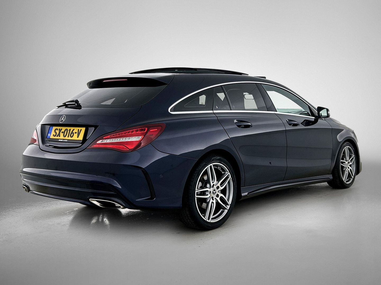 Mercedes-Benz Mercedes-Benz