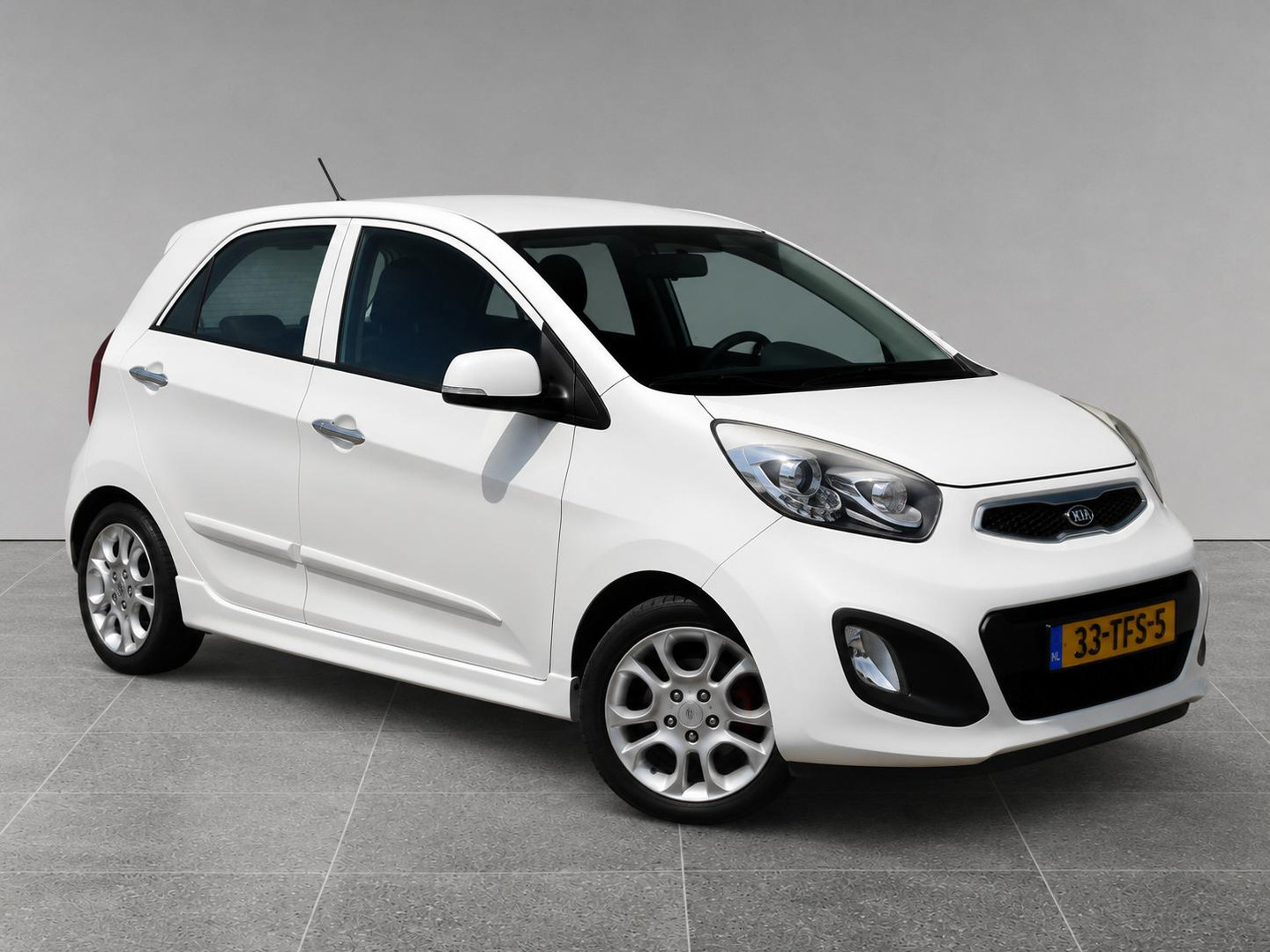 Kia