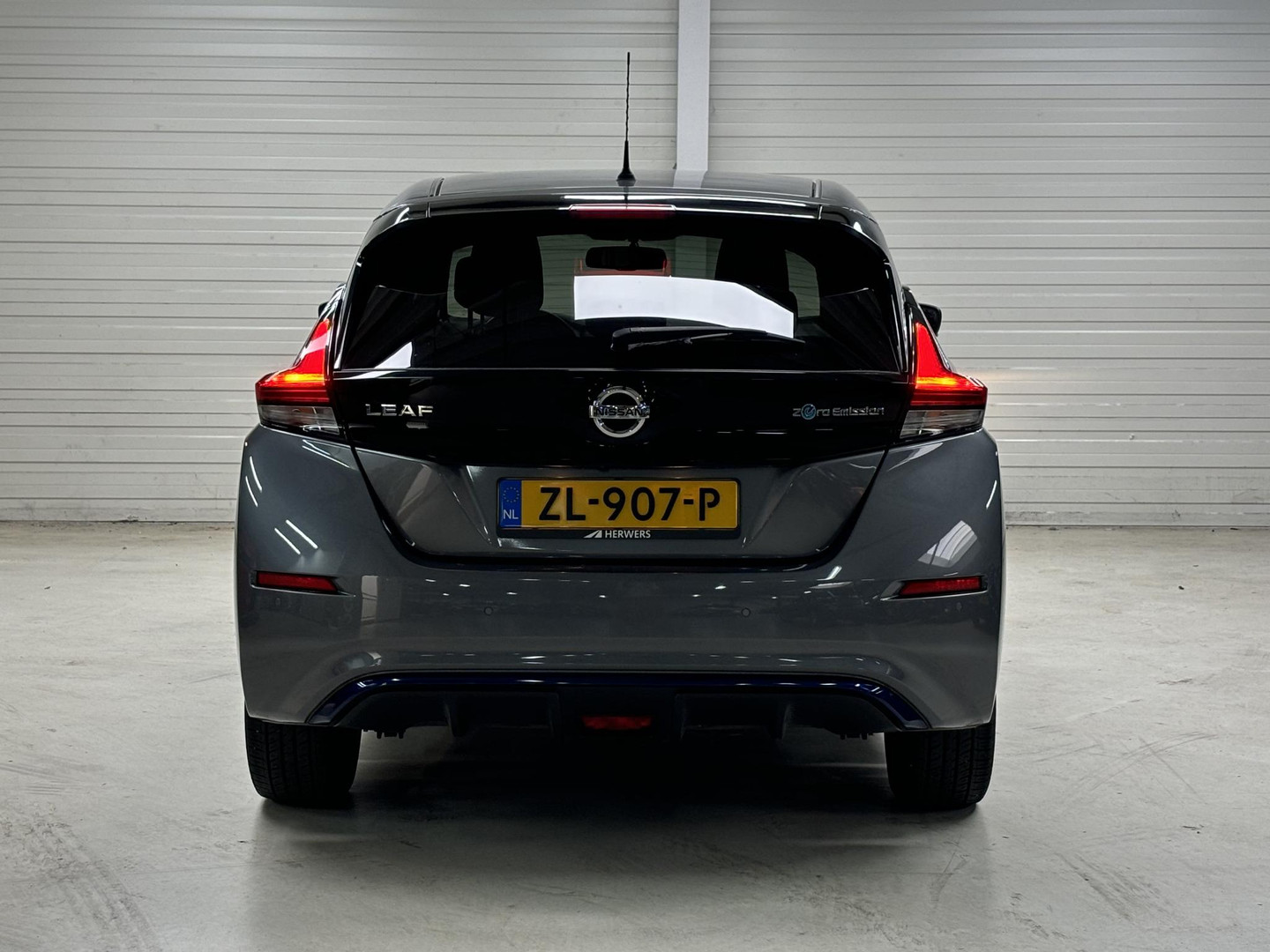 Nissan Nissan