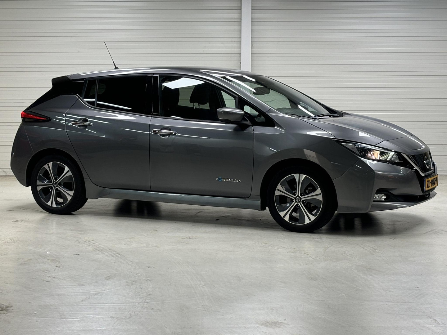 Nissan Nissan