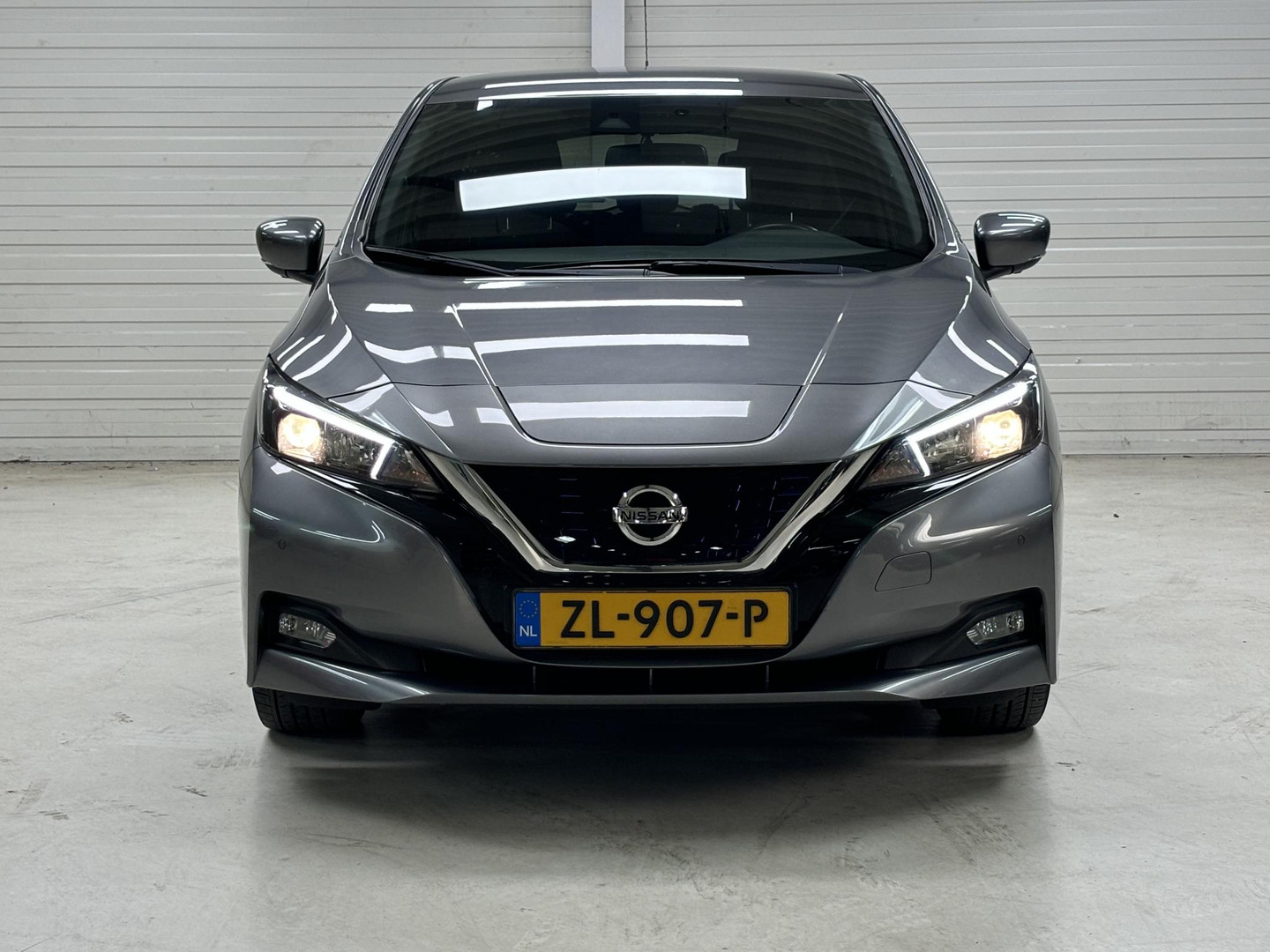 Nissan Nissan