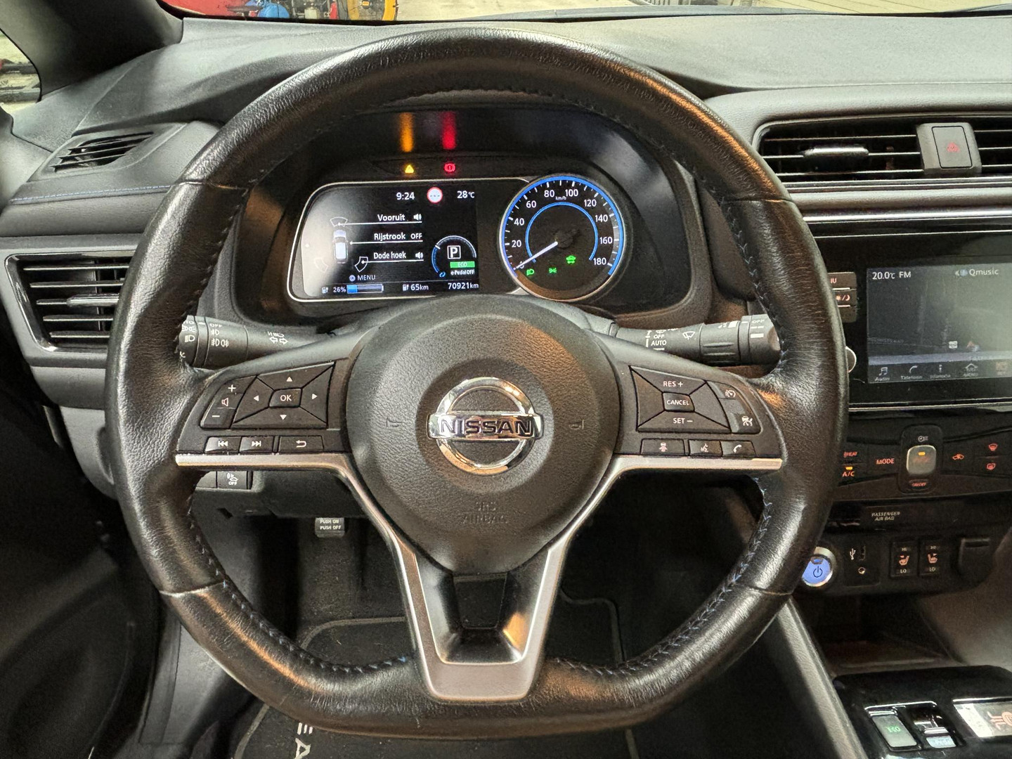 Nissan Nissan