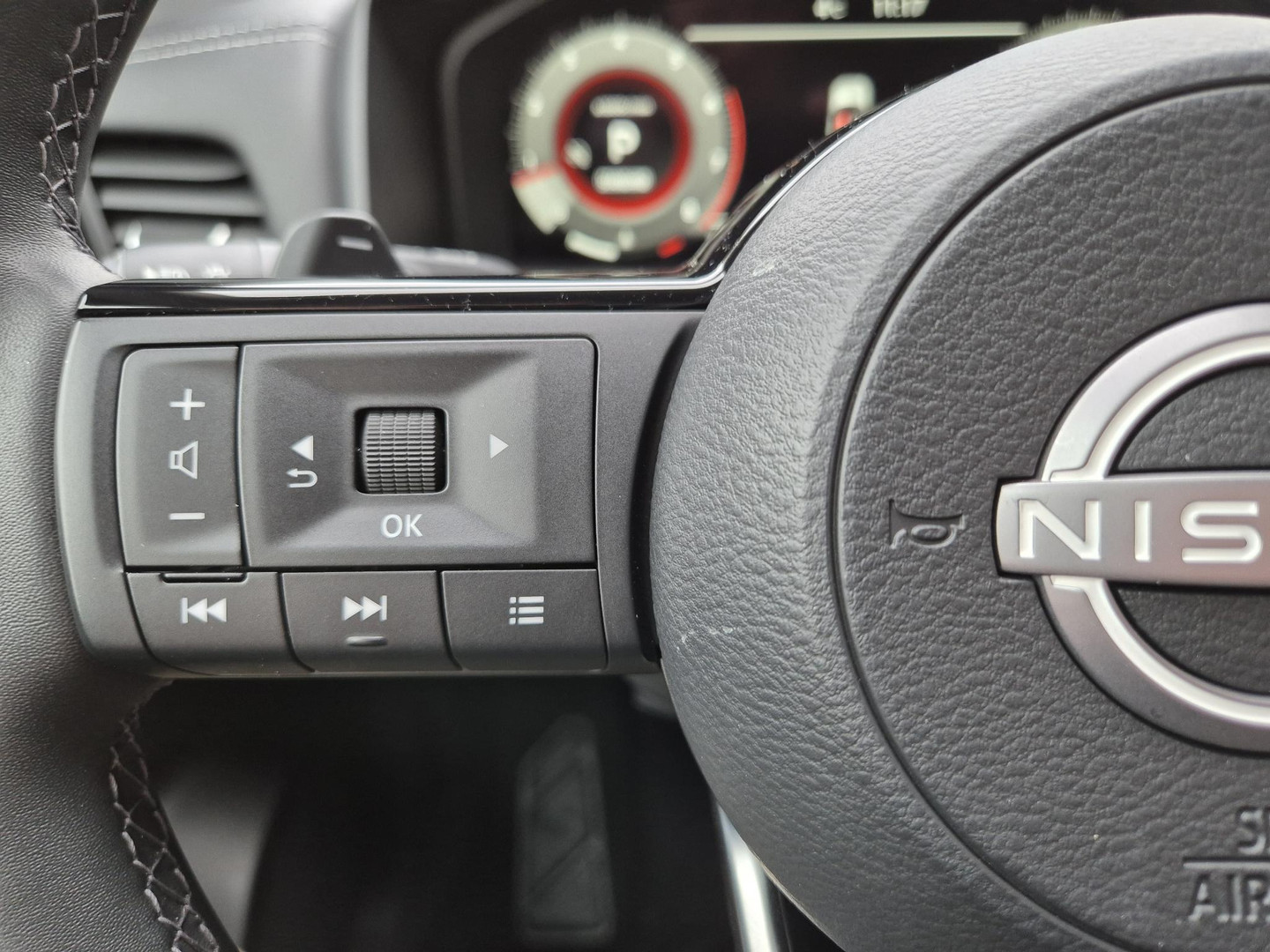 Nissan Nissan