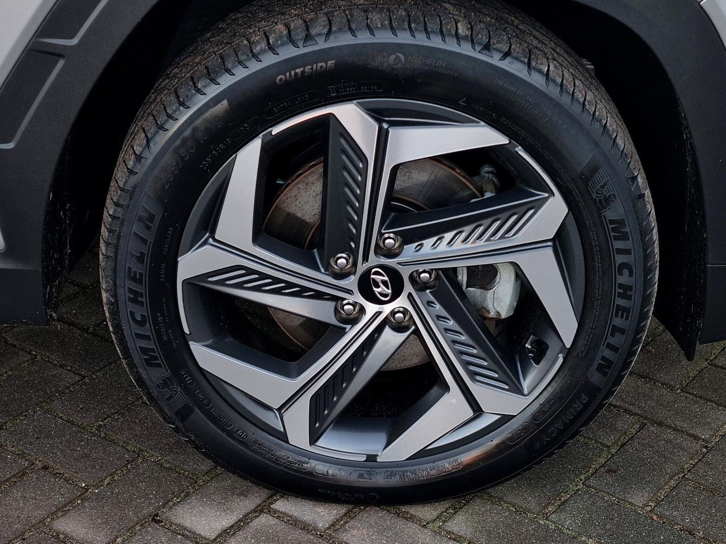 Hyundai Hyundai