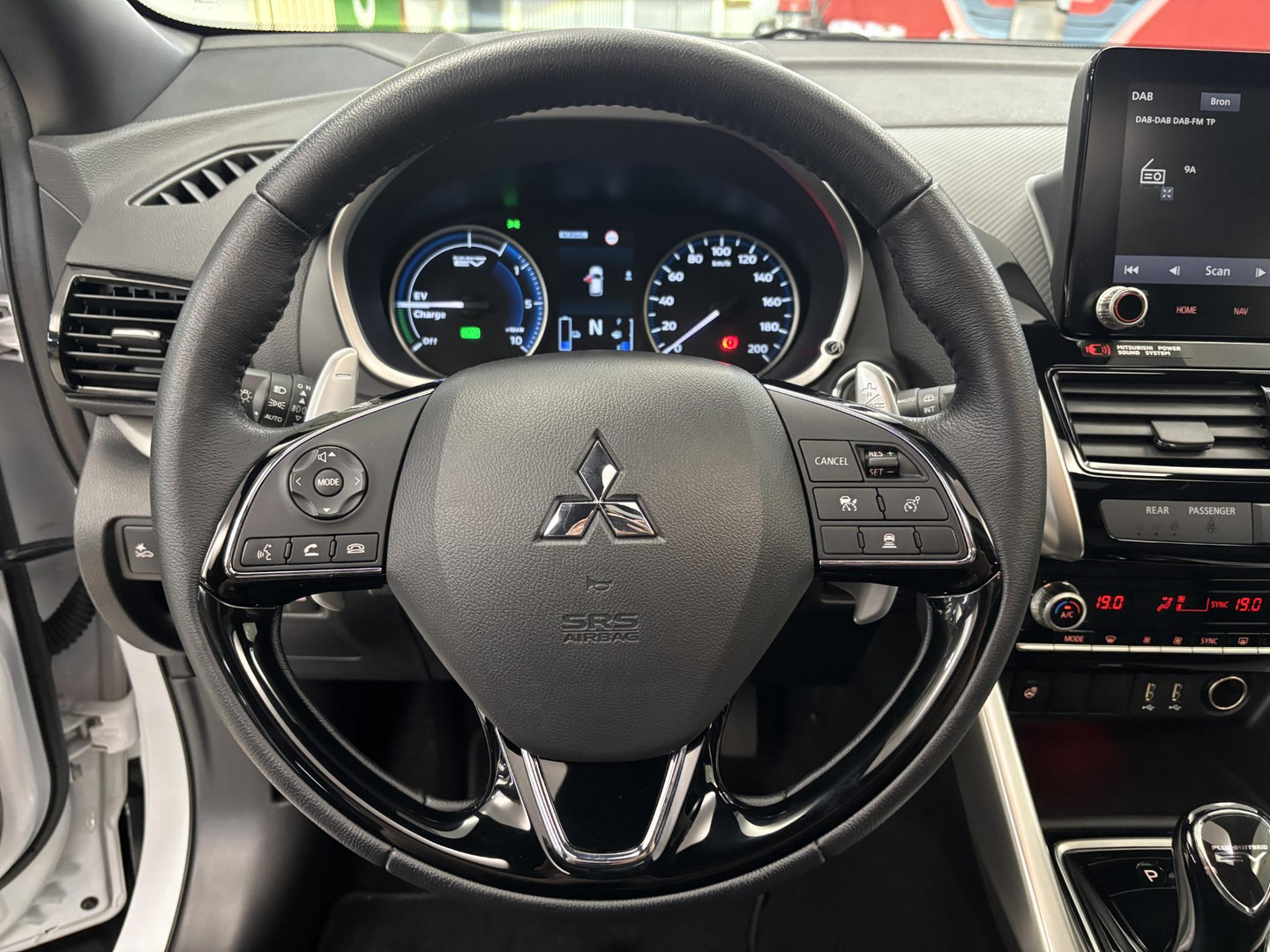 Mitsubishi Mitsubishi