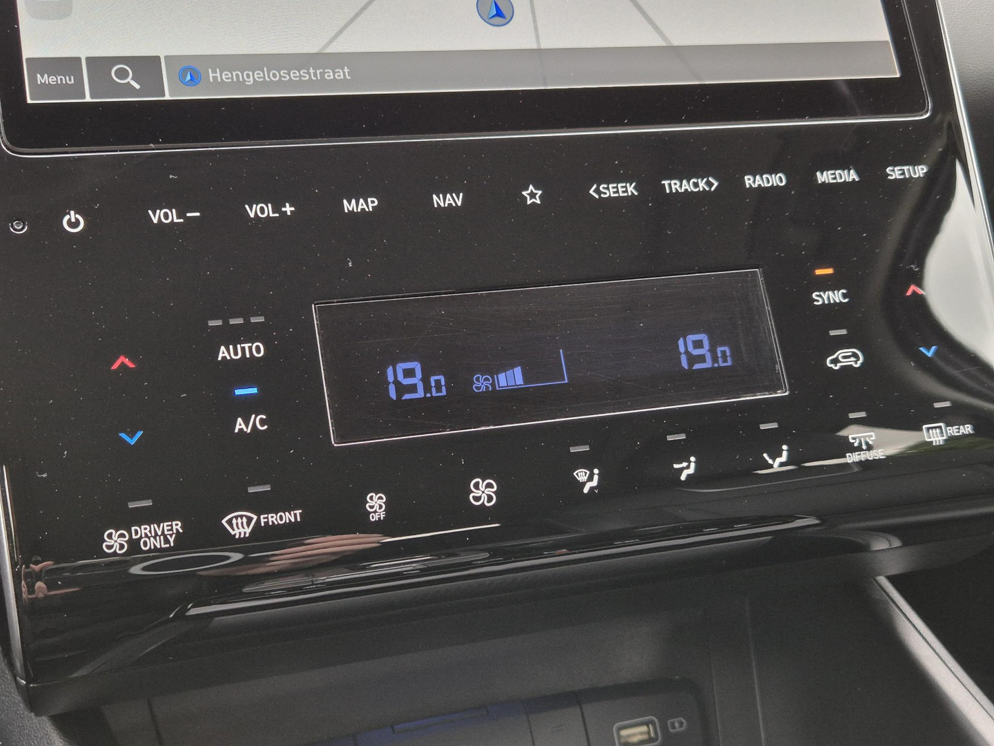 Hyundai Hyundai