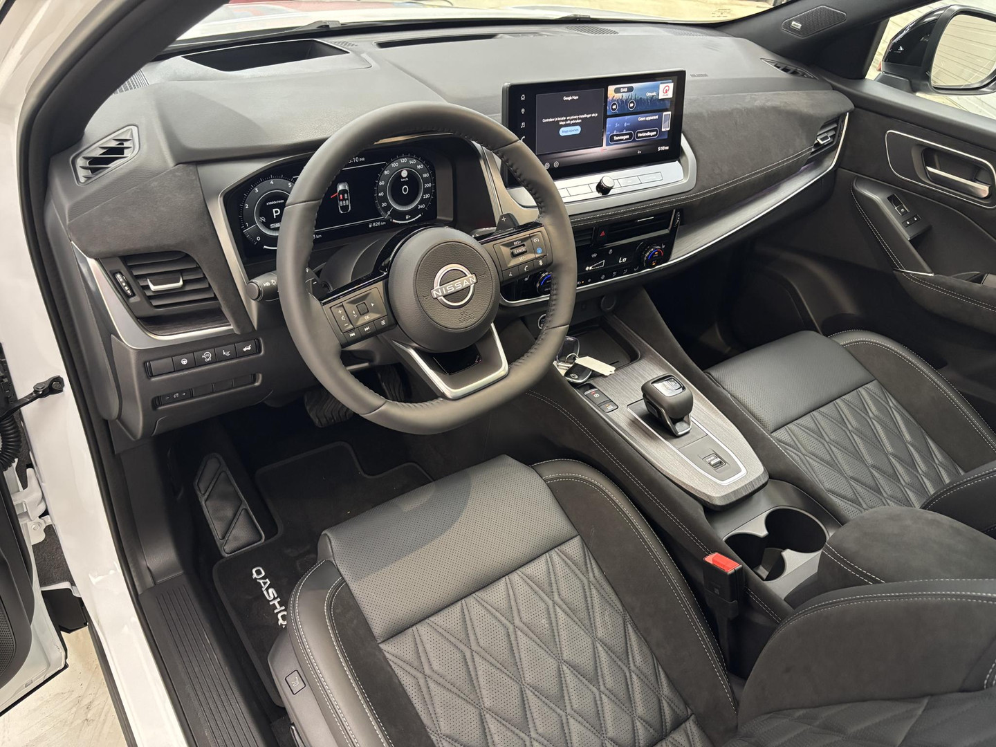 Nissan Nissan