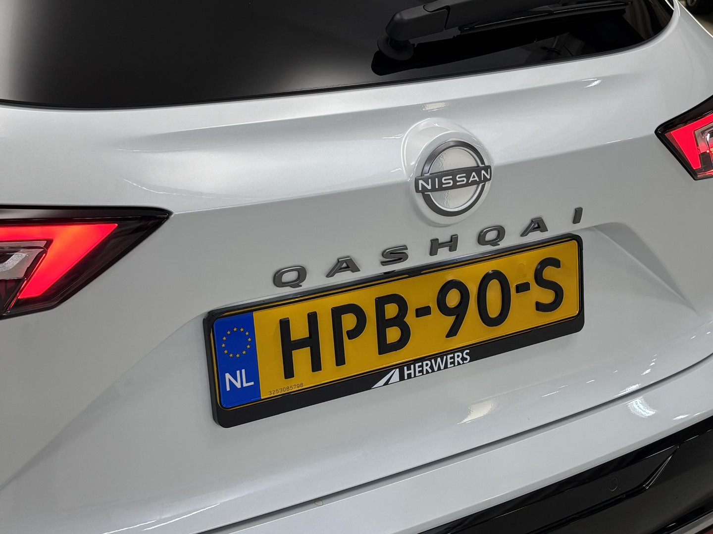 Nissan Nissan