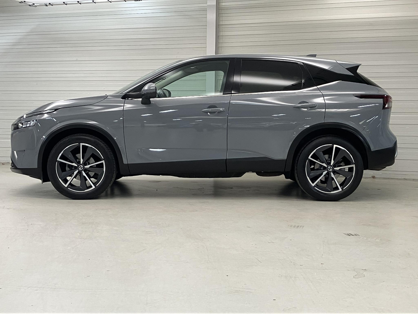 Nissan Nissan