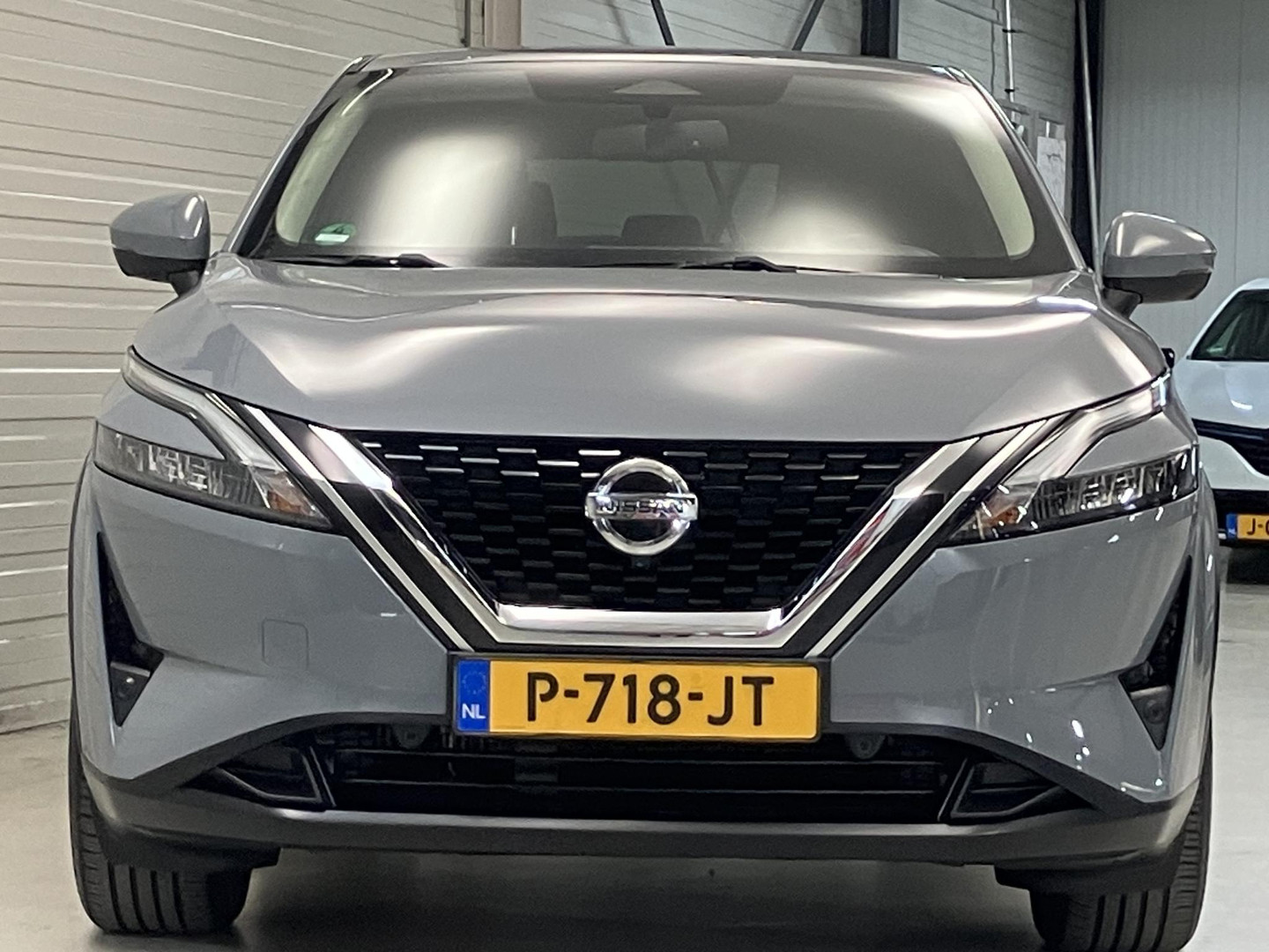 Nissan Nissan