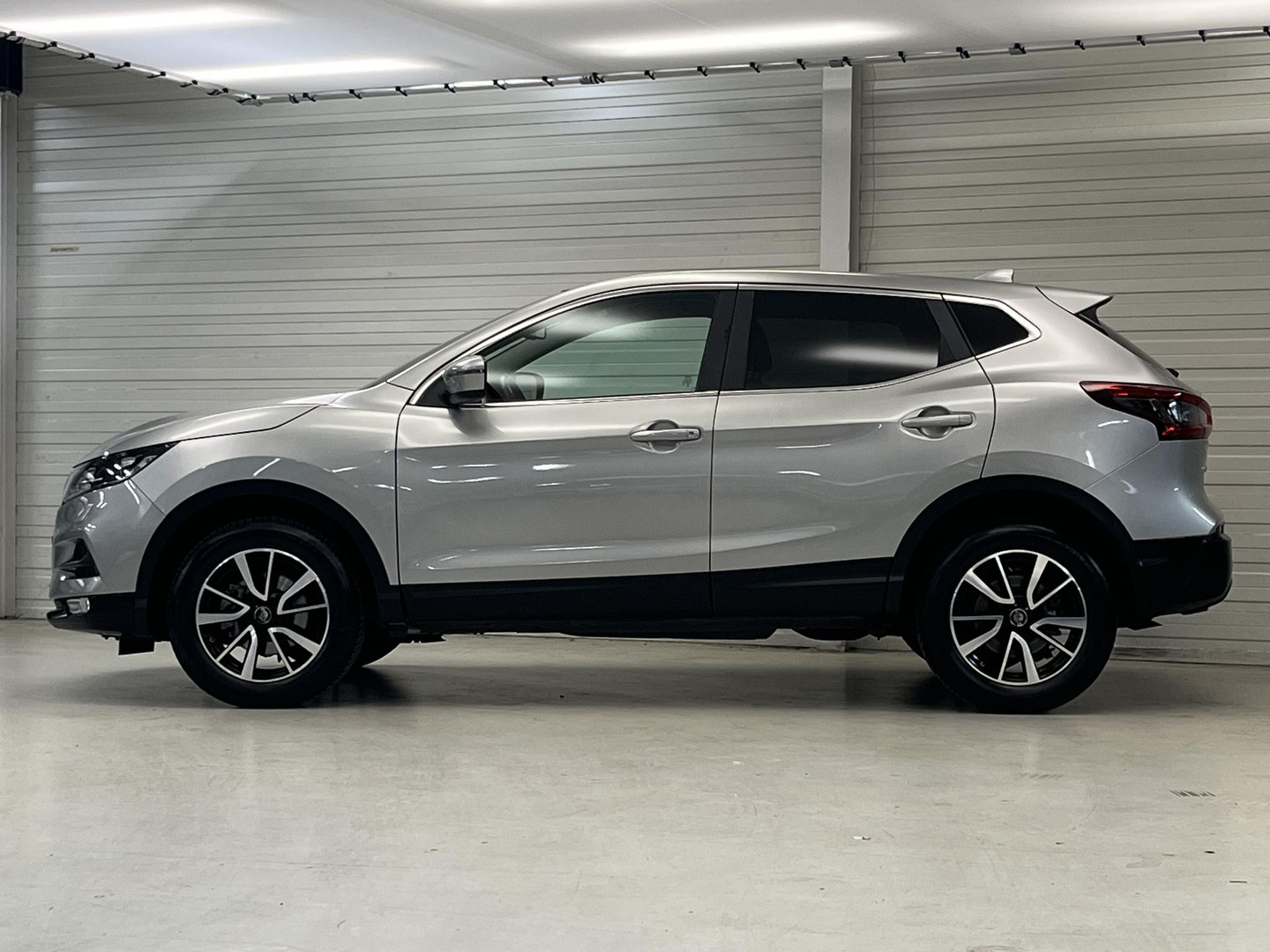 Nissan Nissan