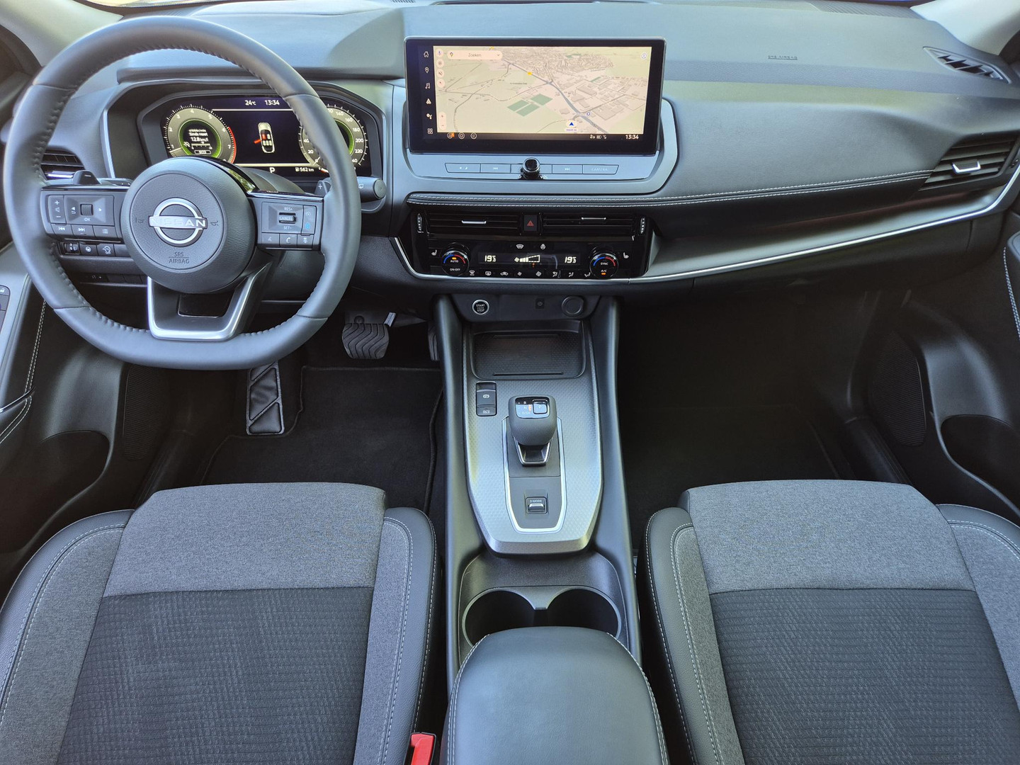 Nissan Nissan