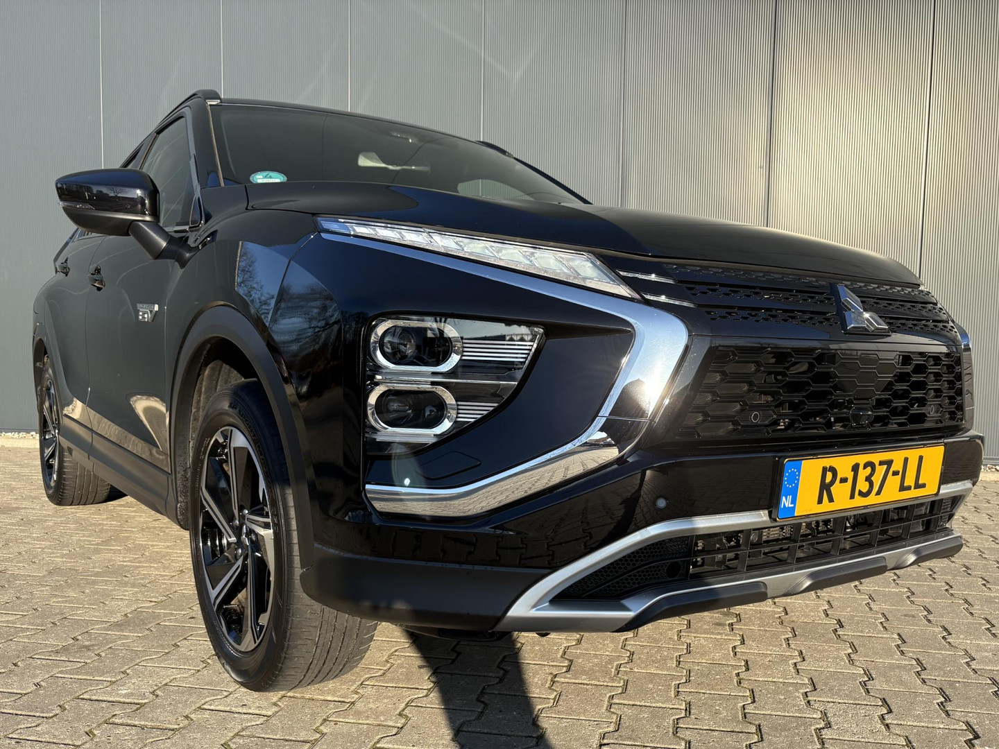 Mitsubishi Mitsubishi