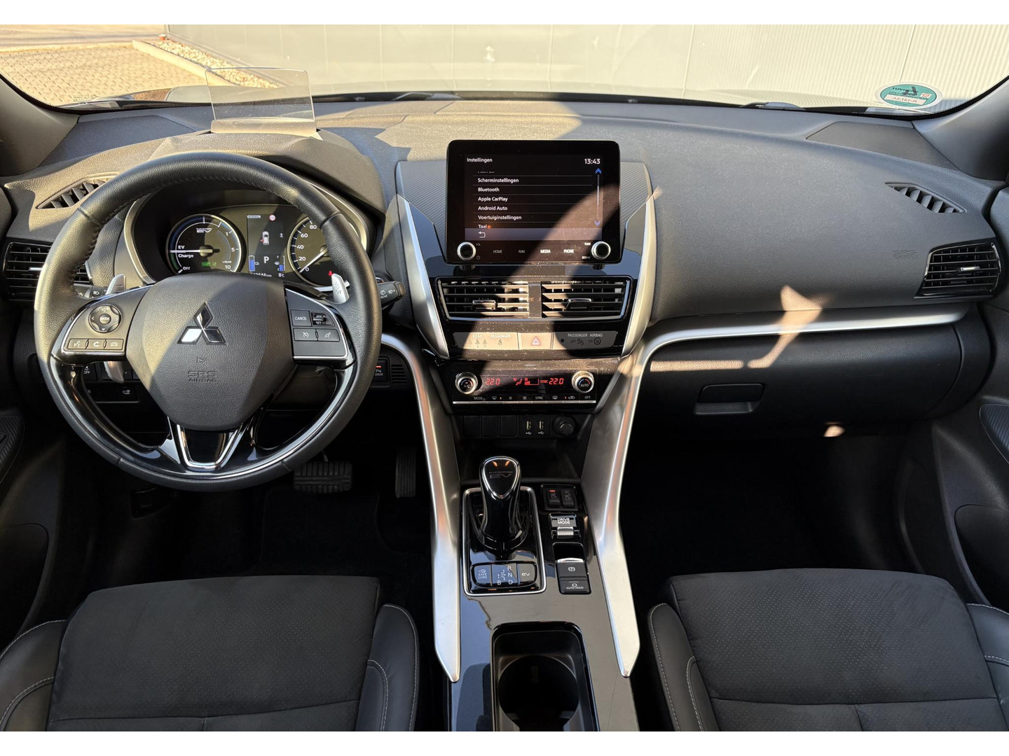 Mitsubishi Mitsubishi