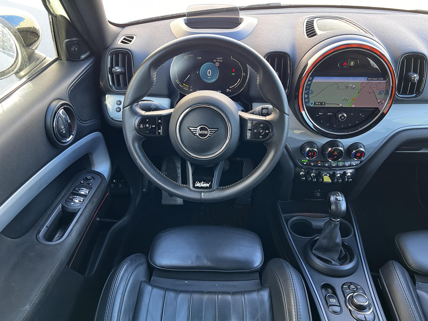 MINI