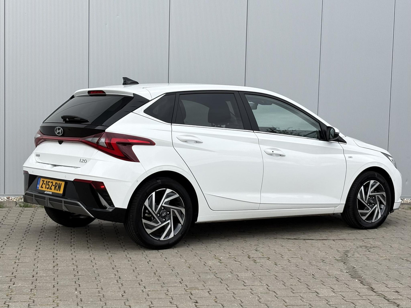 Hyundai i20