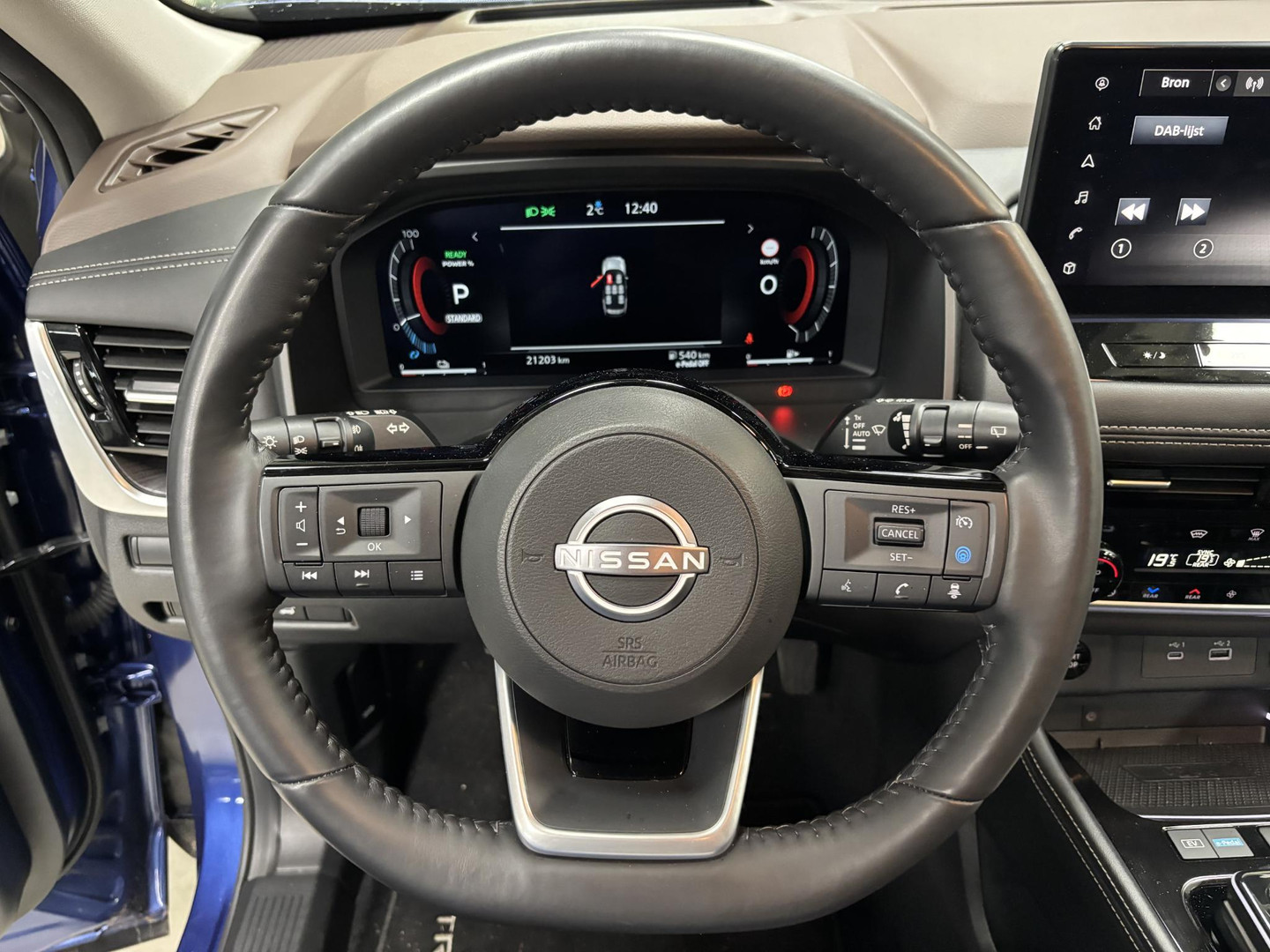 Nissan Nissan