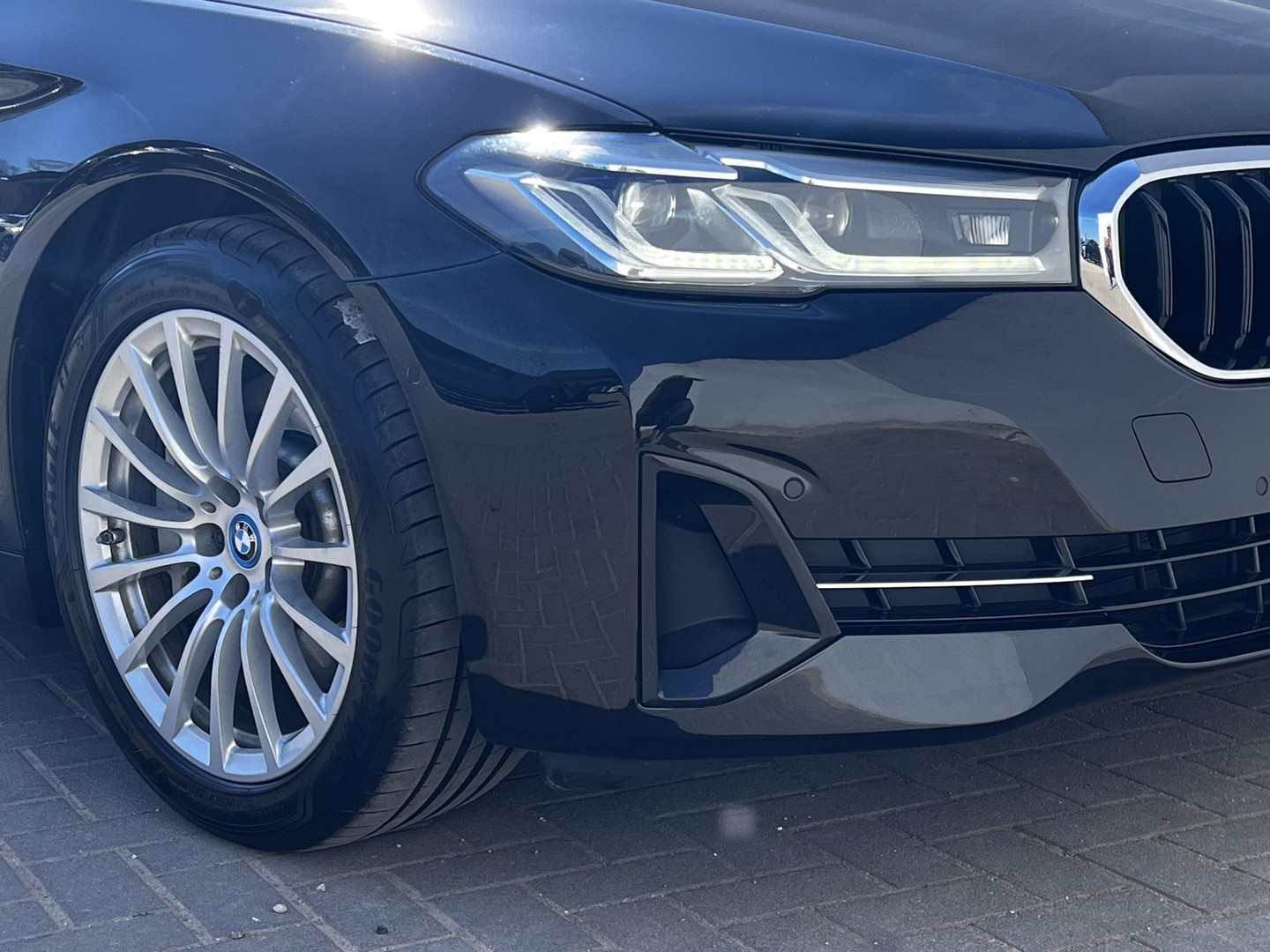 BMW