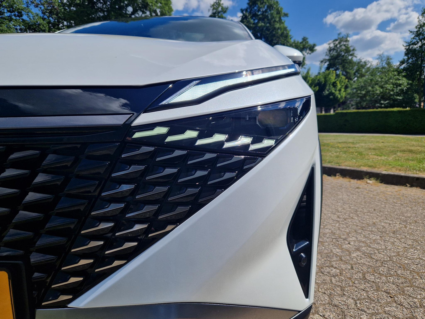 Nissan Nissan
