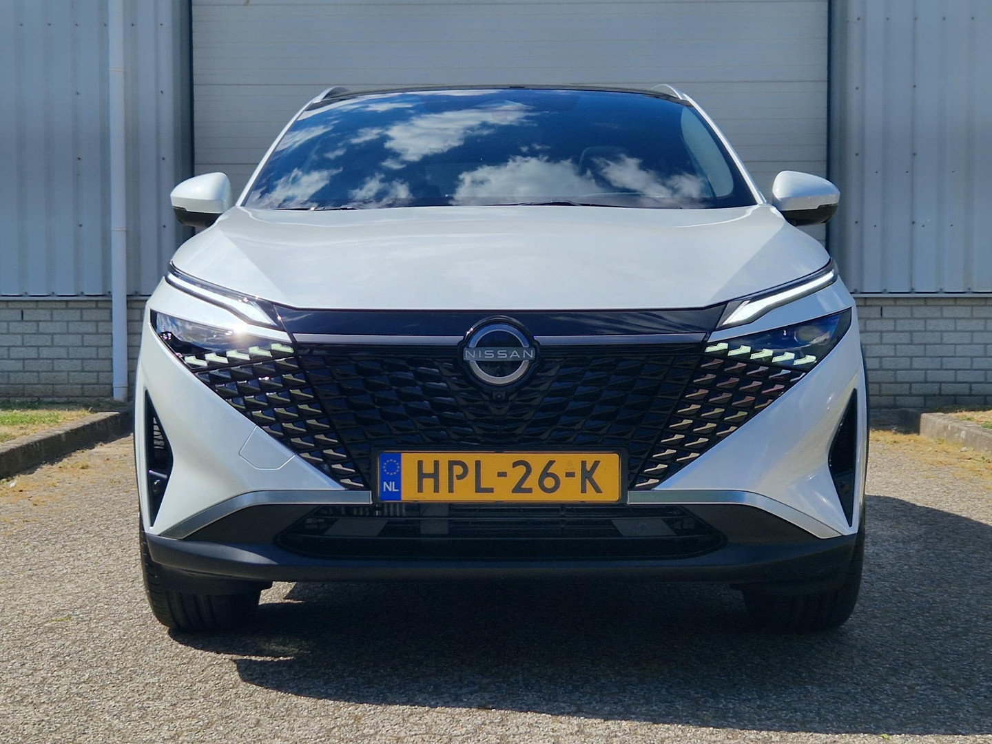 Nissan Nissan