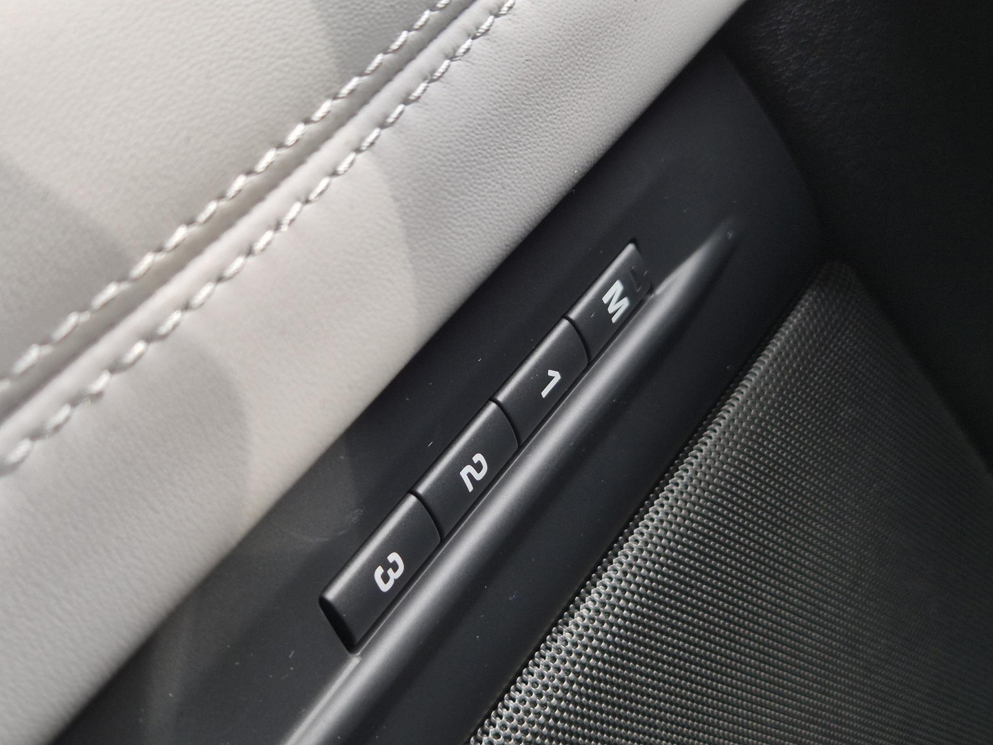 Land Rover Land Rover