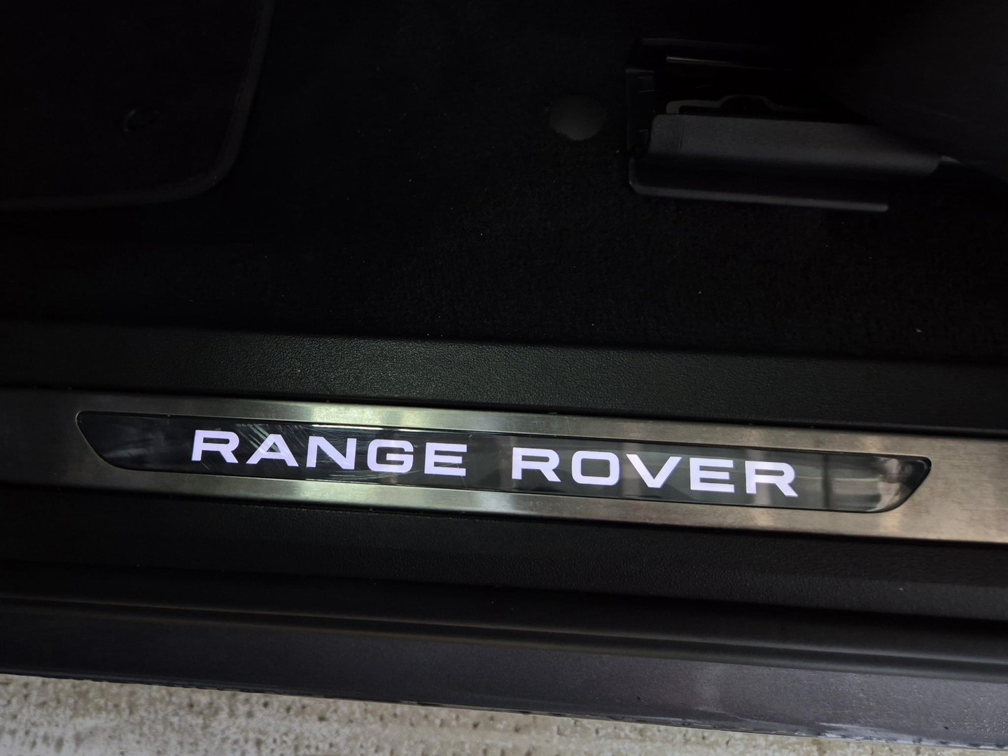 Land Rover Land Rover