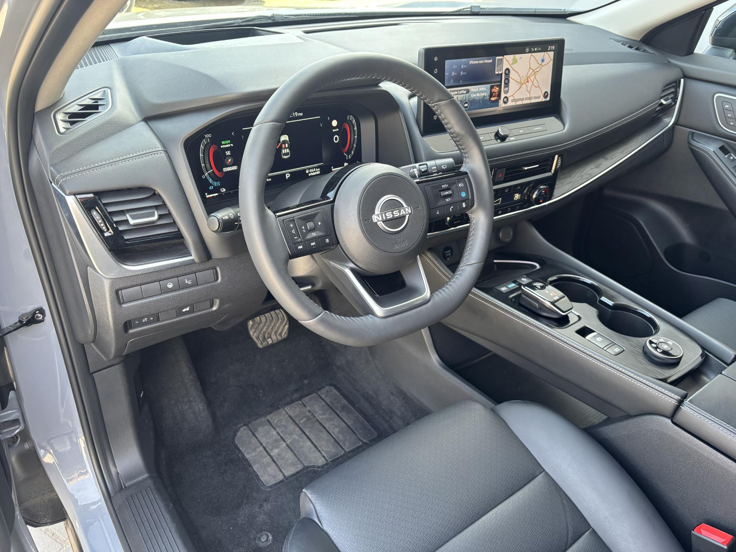 Nissan Nissan
