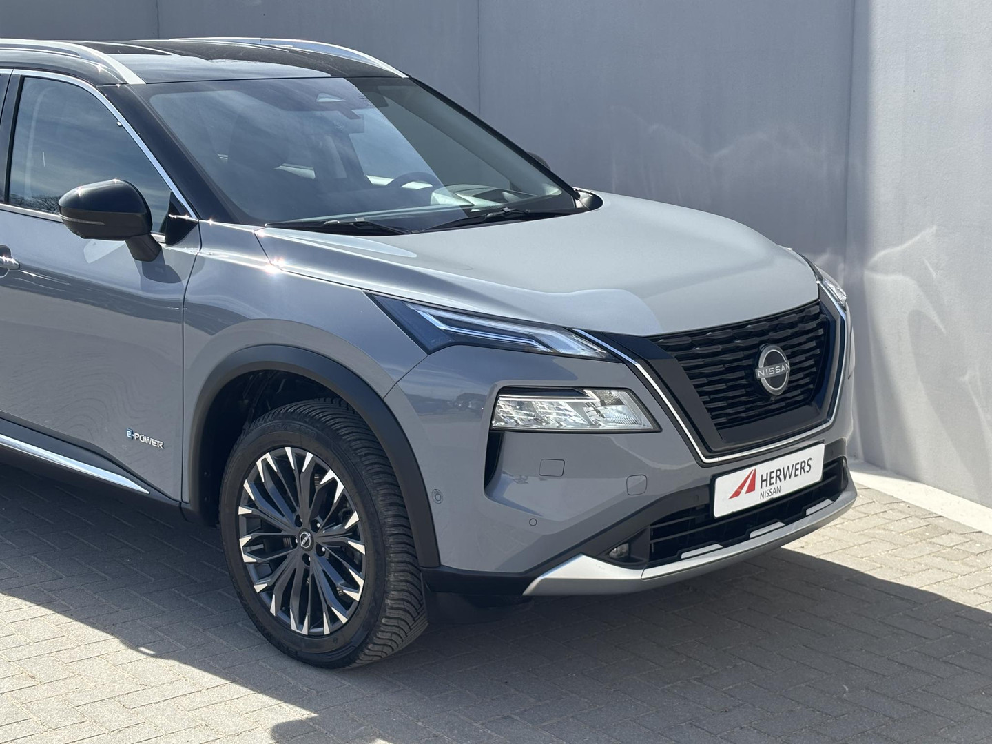 Nissan Nissan