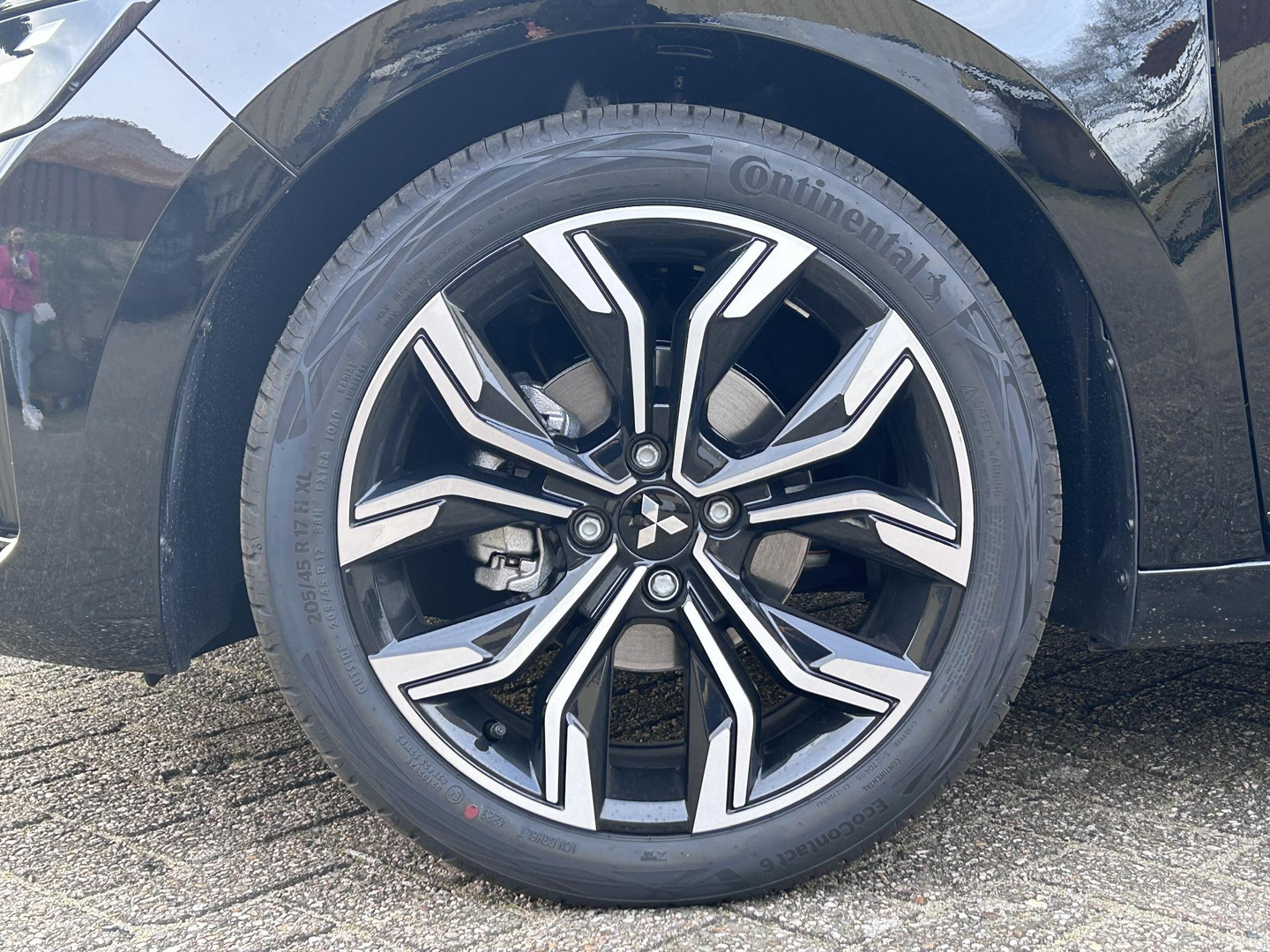 Mitsubishi Mitsubishi