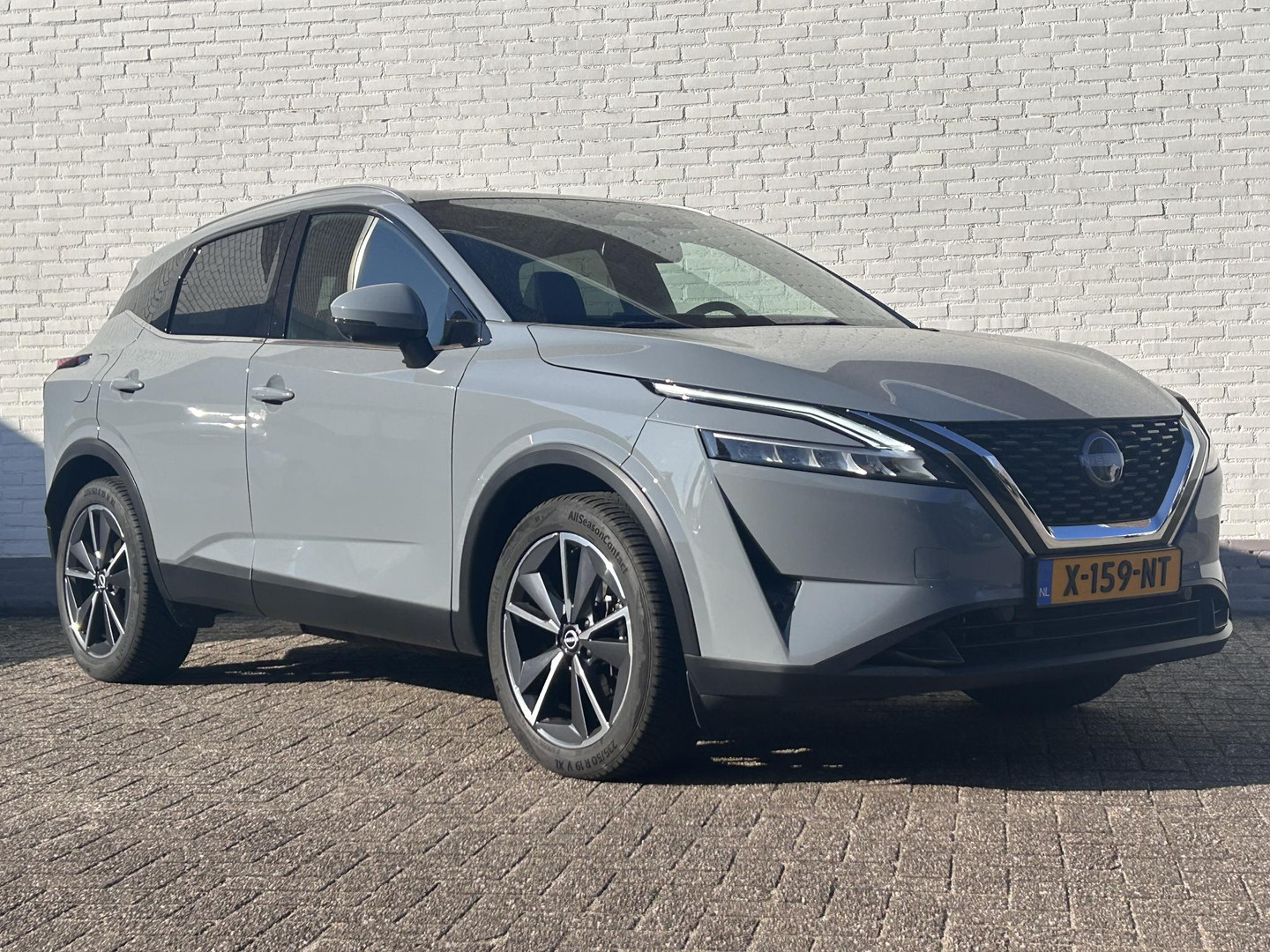Nissan Nissan