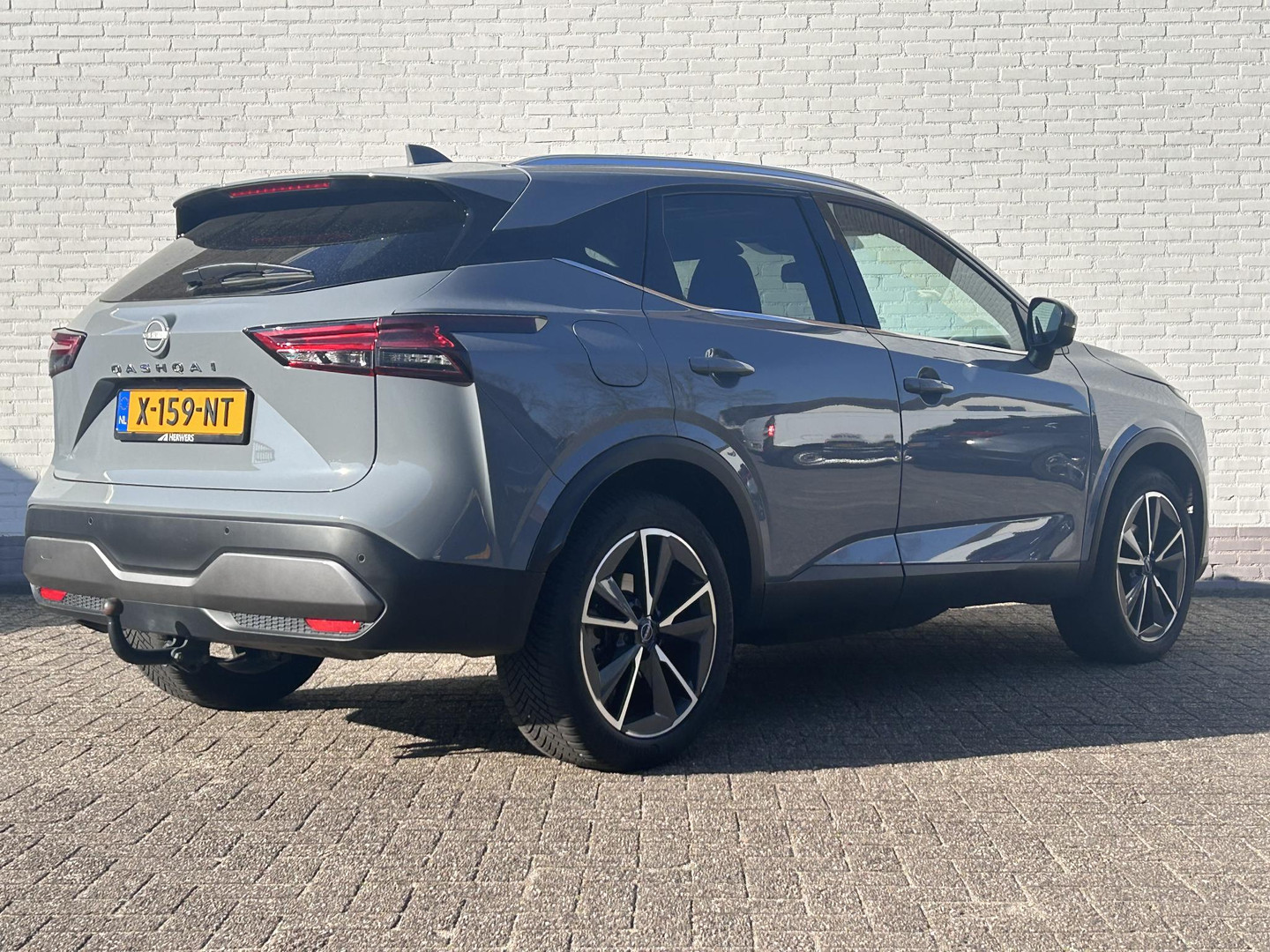 Nissan Nissan