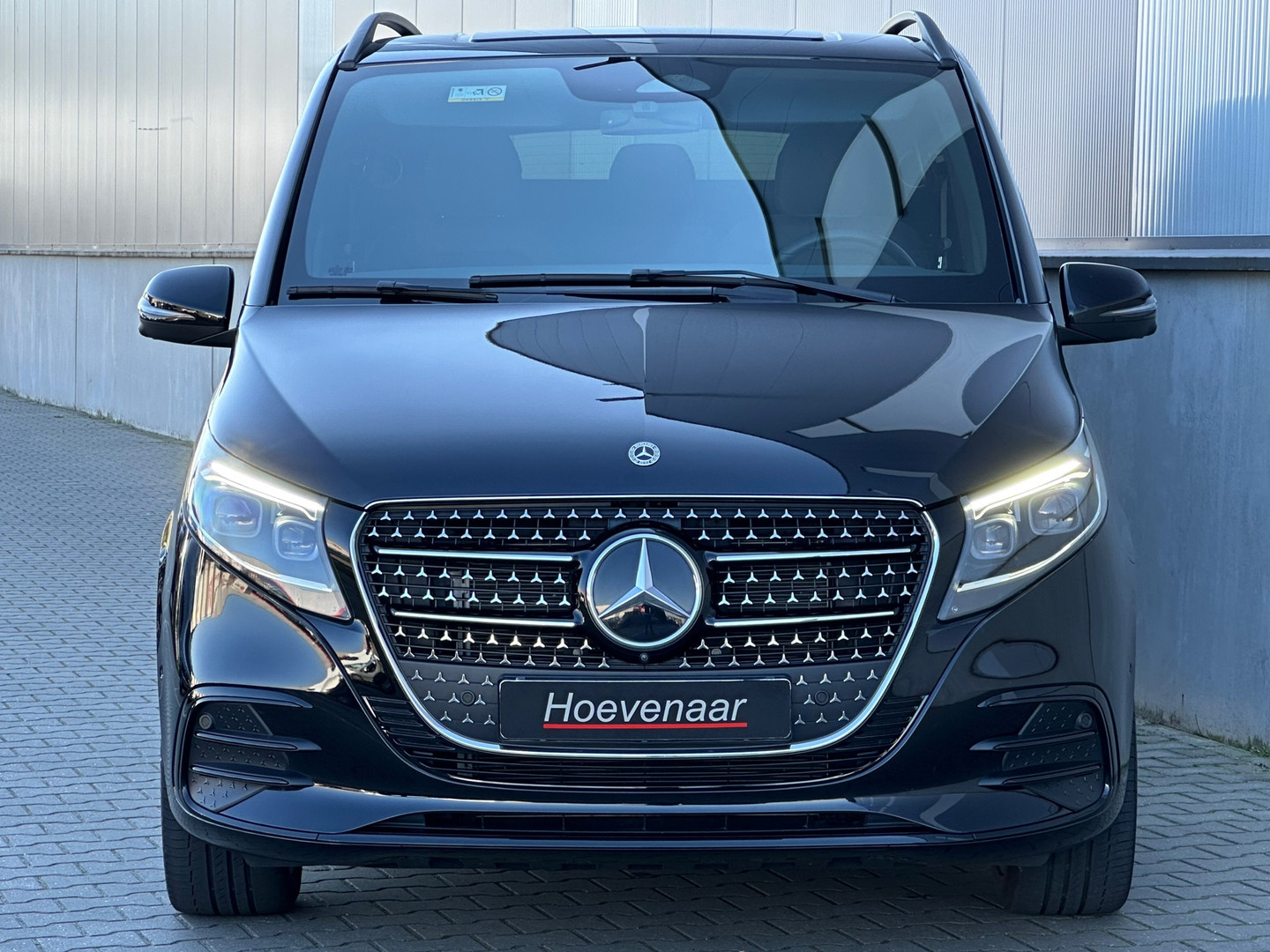 Mercedes-Benz Mercedes-Benz