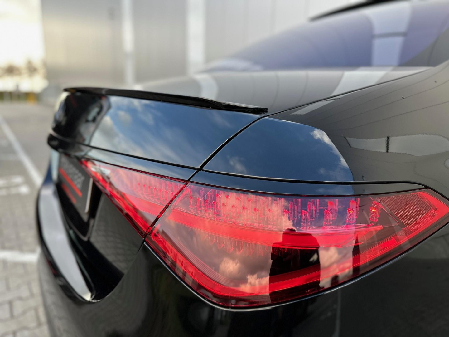 Mercedes-Benz Mercedes-Benz