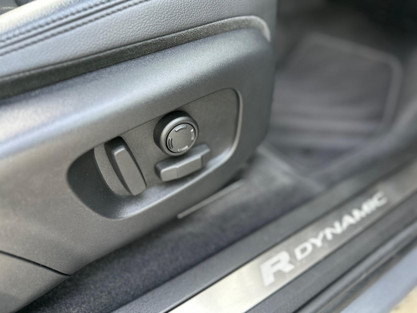 Land Rover Land Rover