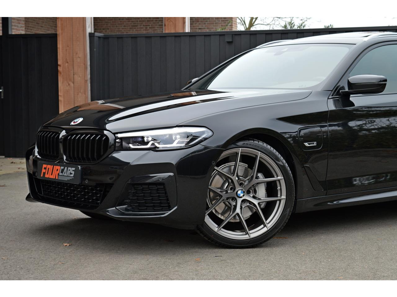 BMW BMW