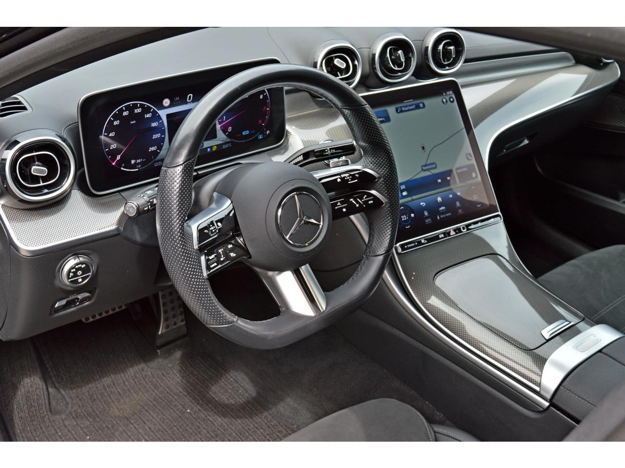 Mercedes-Benz Mercedes-Benz