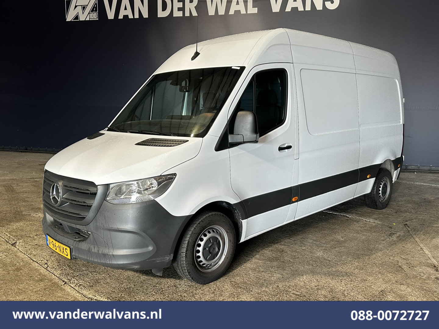 Mercedes-Benz Mercedes-Benz