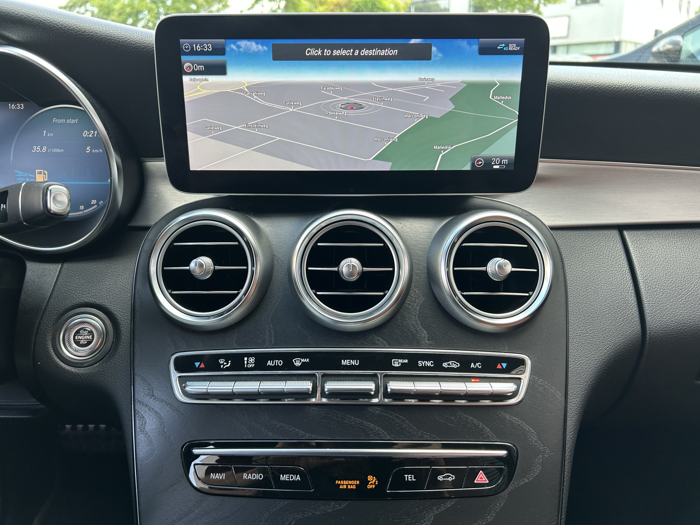 Mercedes-Benz Mercedes-Benz