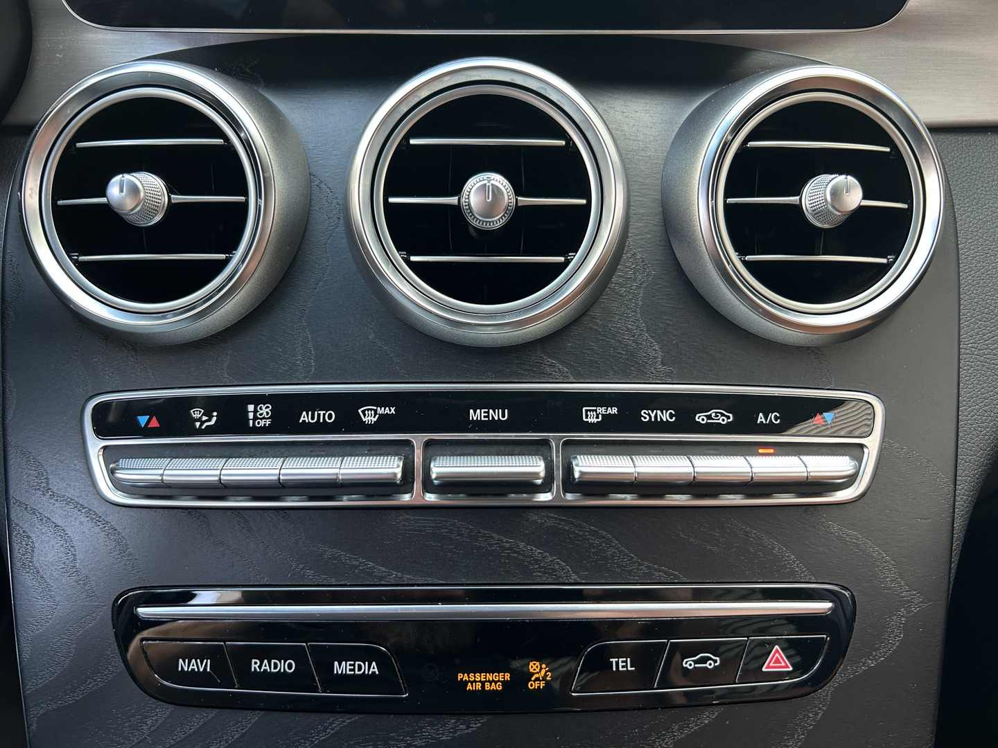Mercedes-Benz Mercedes-Benz