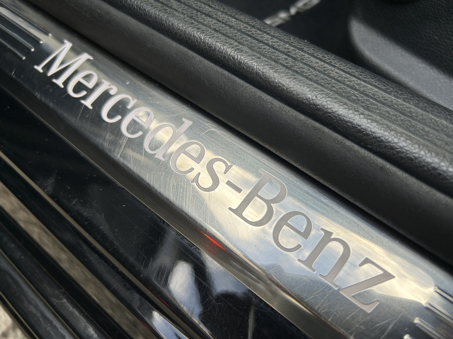 Mercedes-Benz Mercedes-Benz