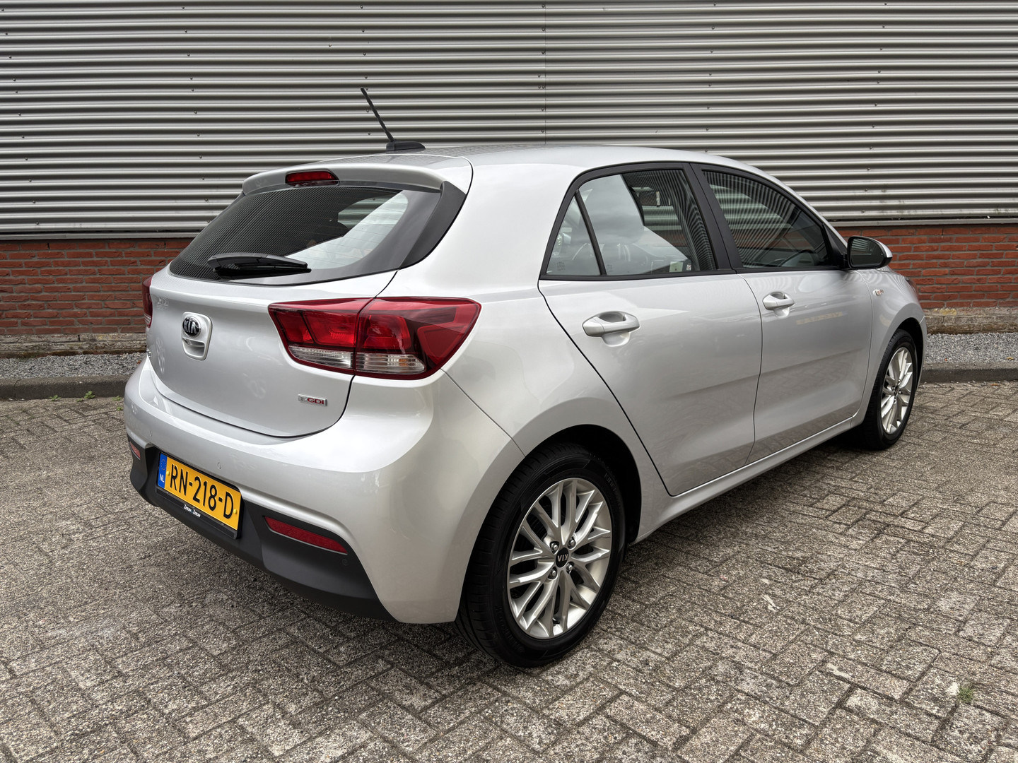 Kia