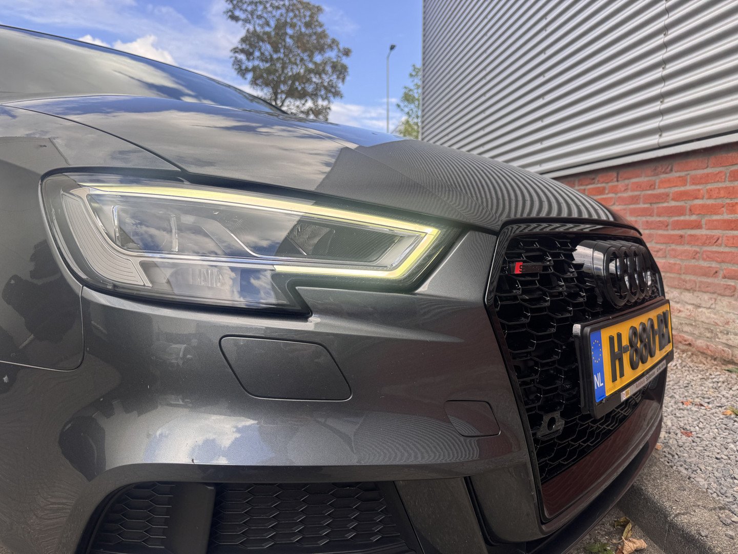 Audi