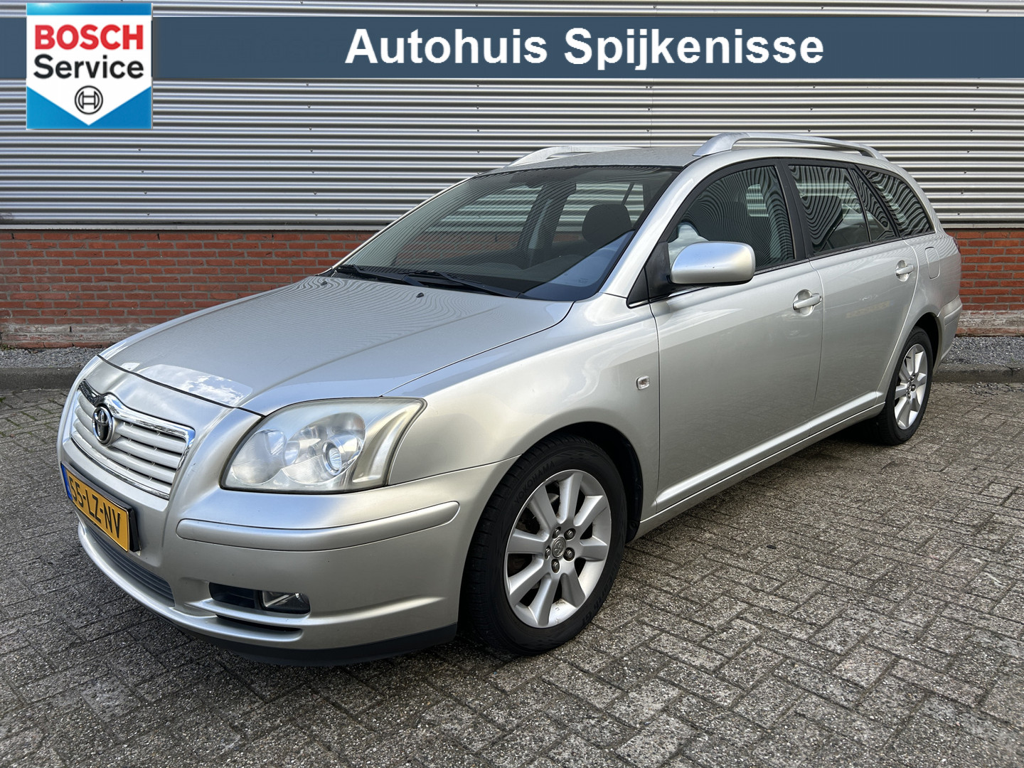Toyota Avensis Wagon 1.8 VVTi Linea Luna bij autobedrijfpbot | Bosch Car Service P. Bot