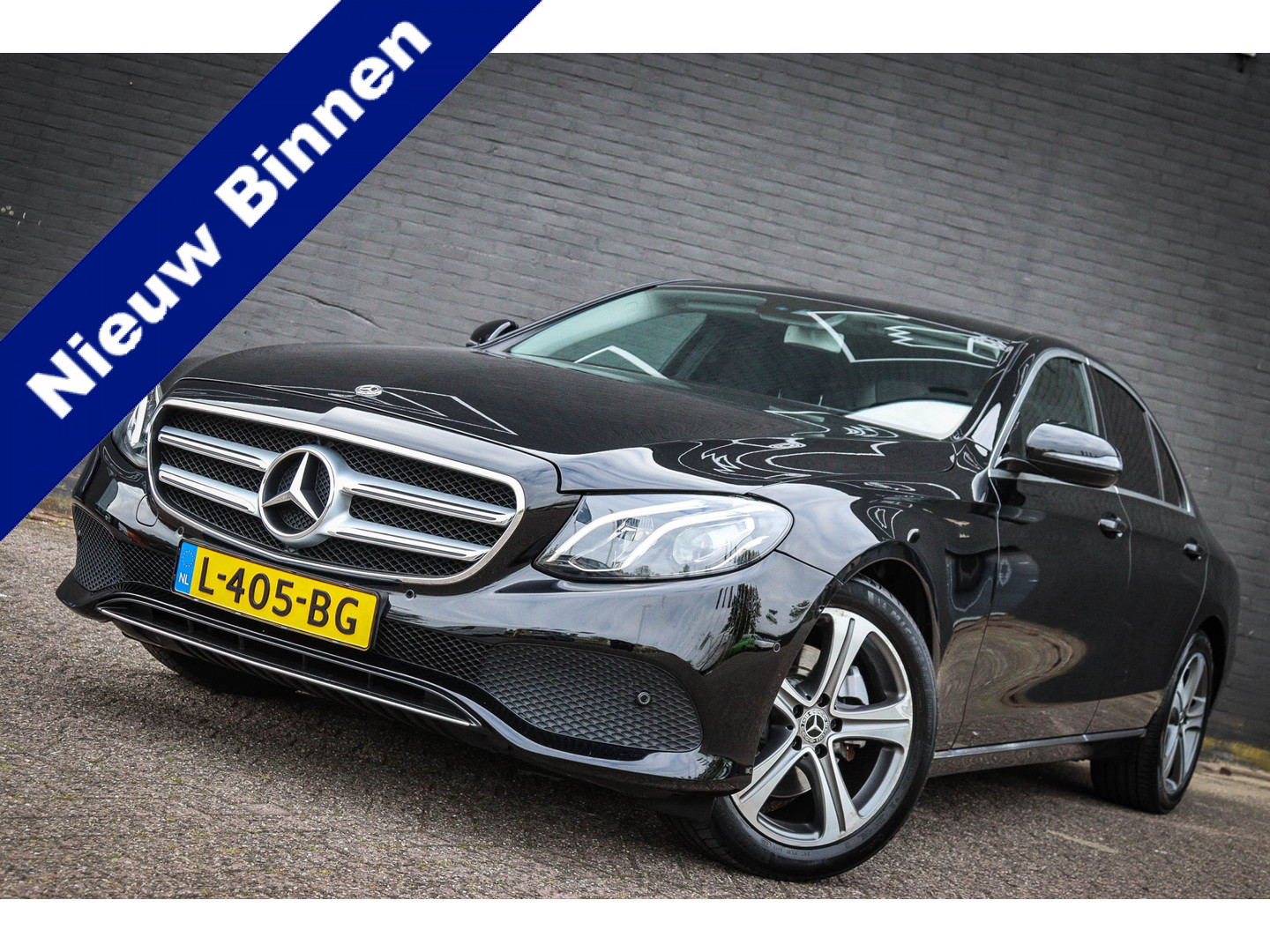 Mercedes-Benz Mercedes-Benz